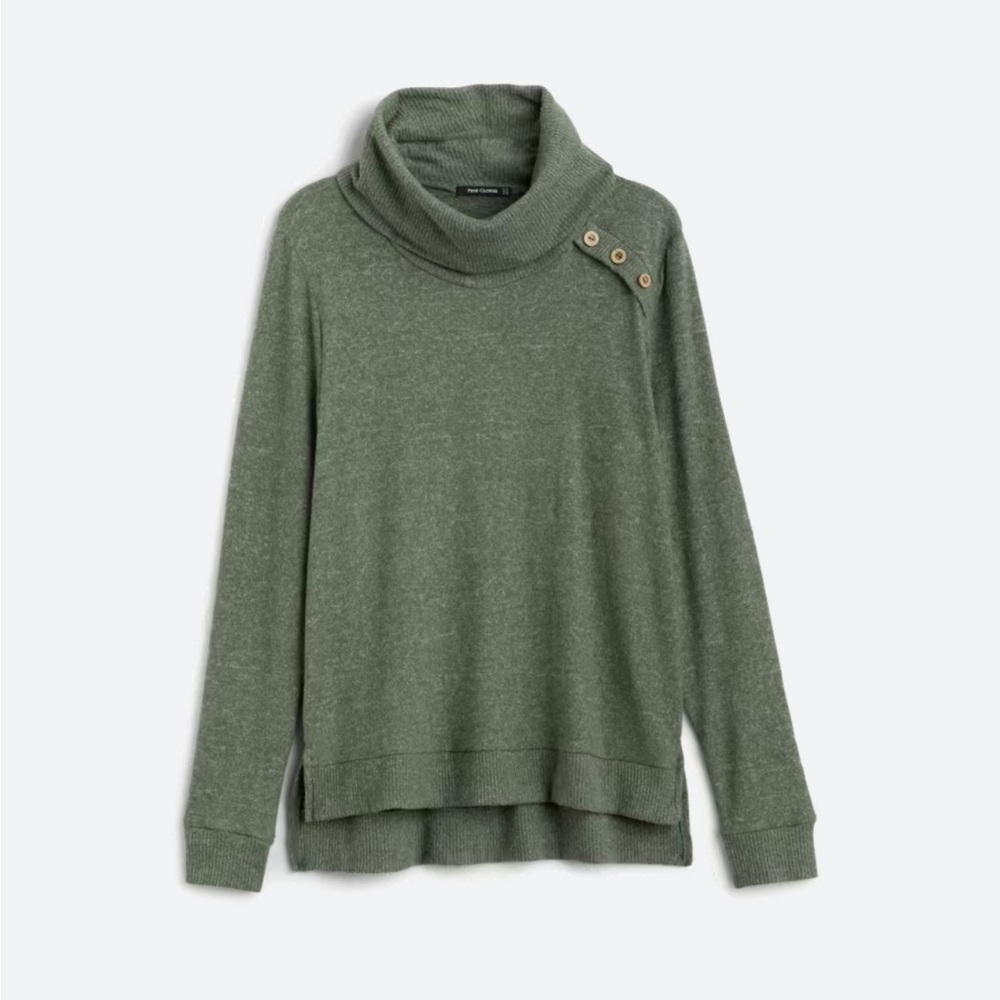 Olive green title neck sweater with brown button details, size xs